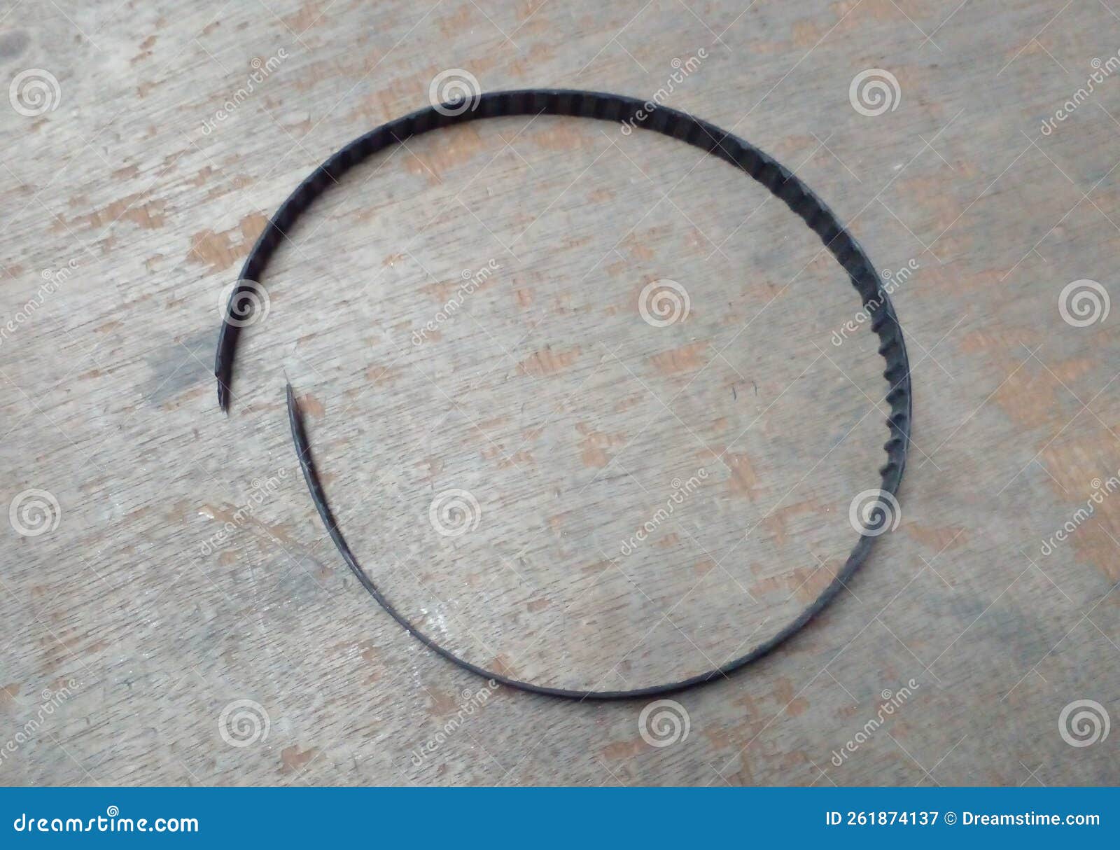 VBelt wheel damage stock image. Image of damage, jewellery 261874137