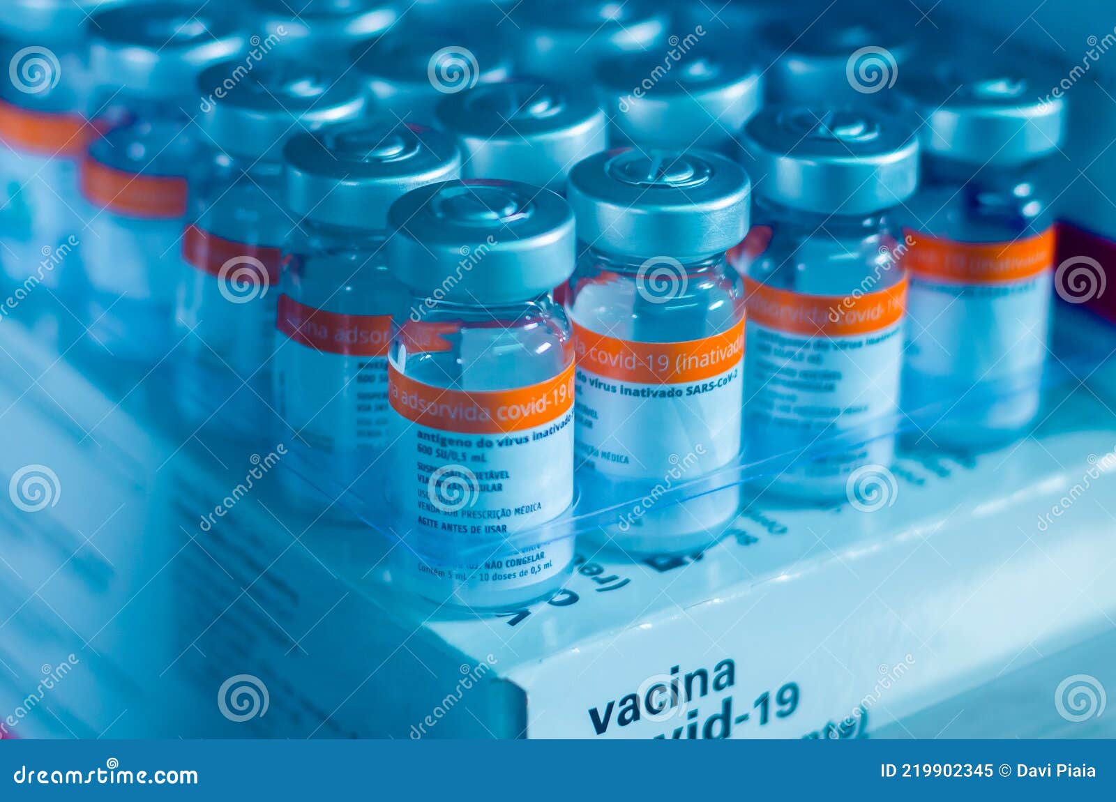 vacina covid-19 coronavac