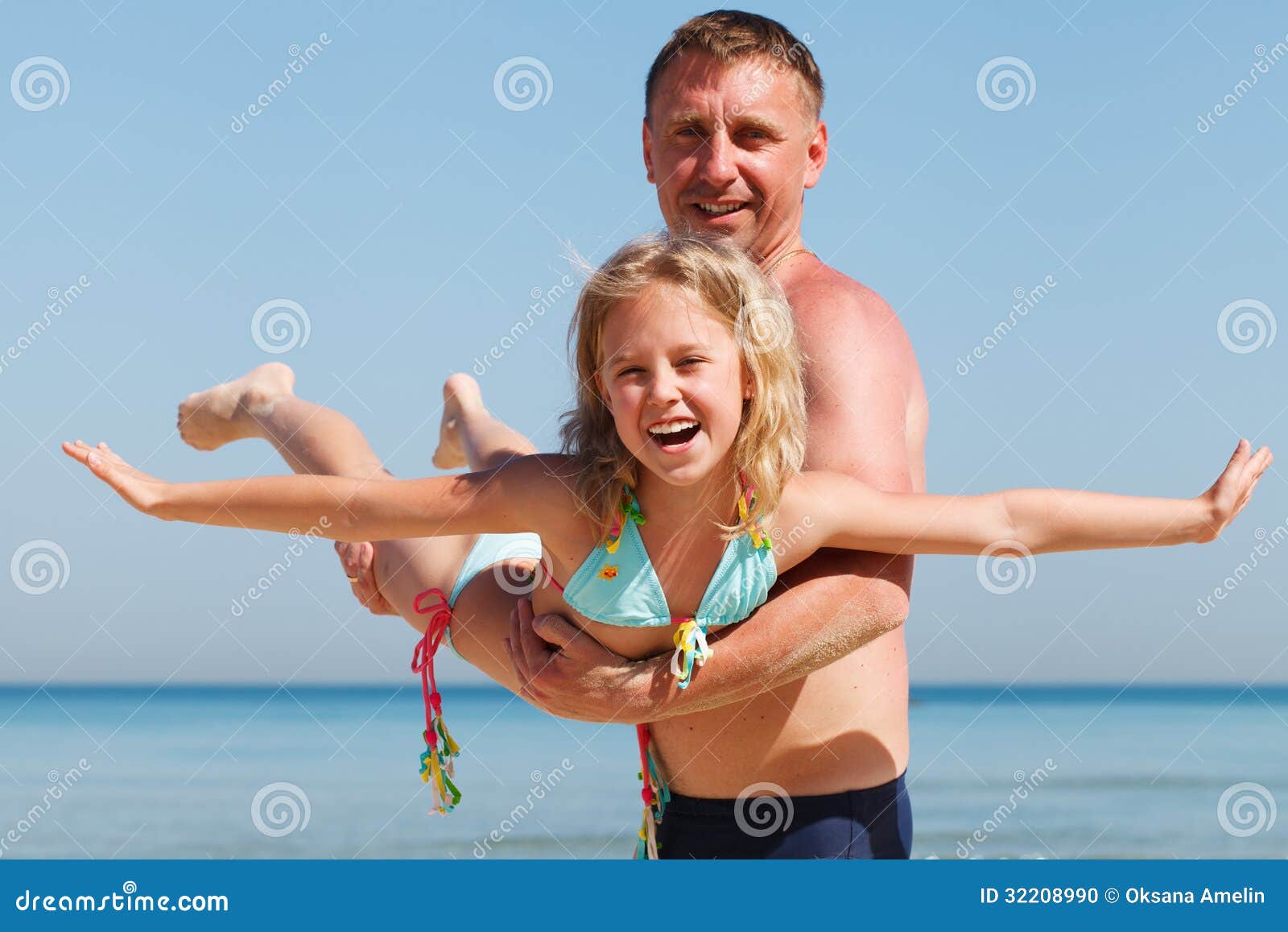 Dad daughter nude beach
