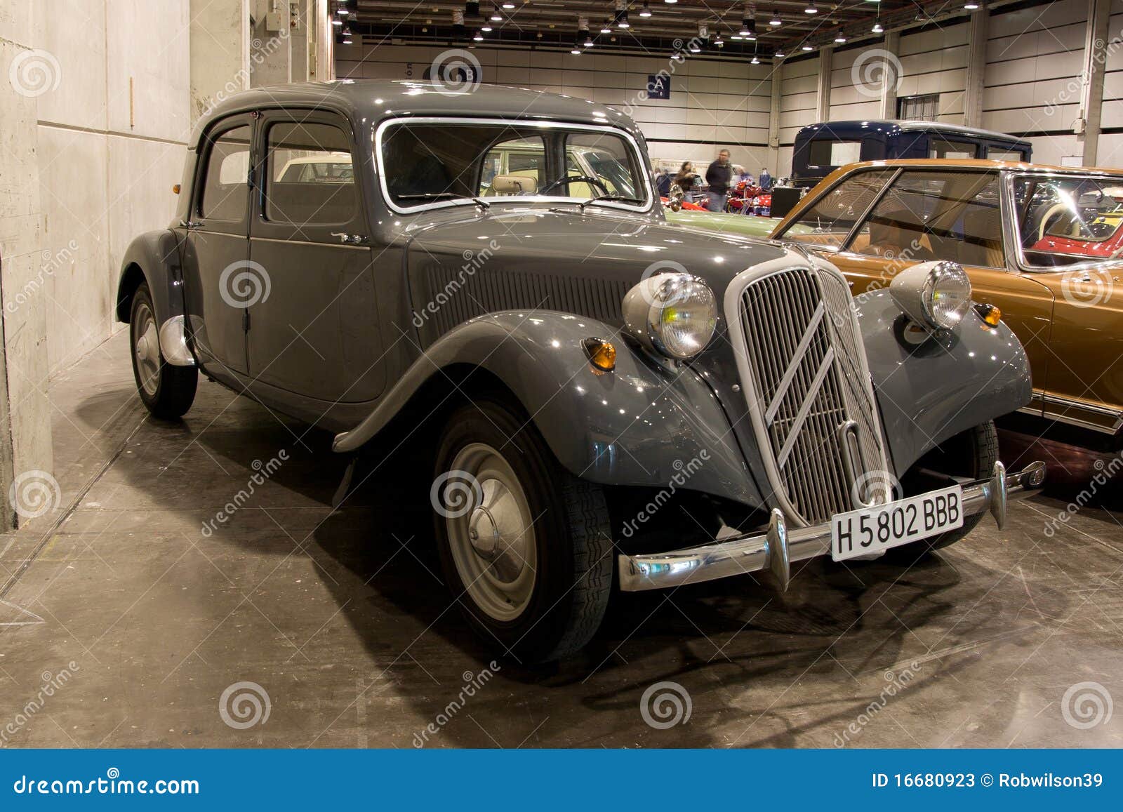 Valencia Classic Car Show editorial stock photo. Image of restore