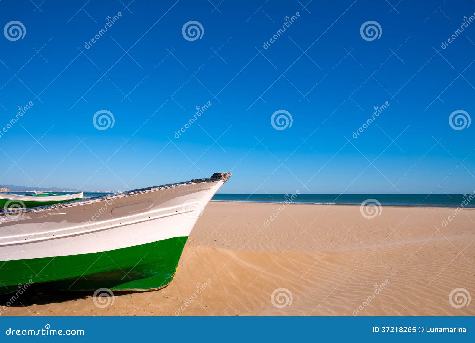 valencia malvarrosa patacona beach mediterranean sea