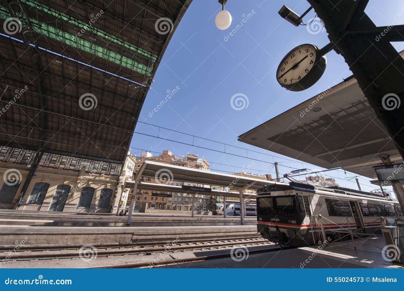 Valencia Train Station editorial stock photo. Image of station 55024573