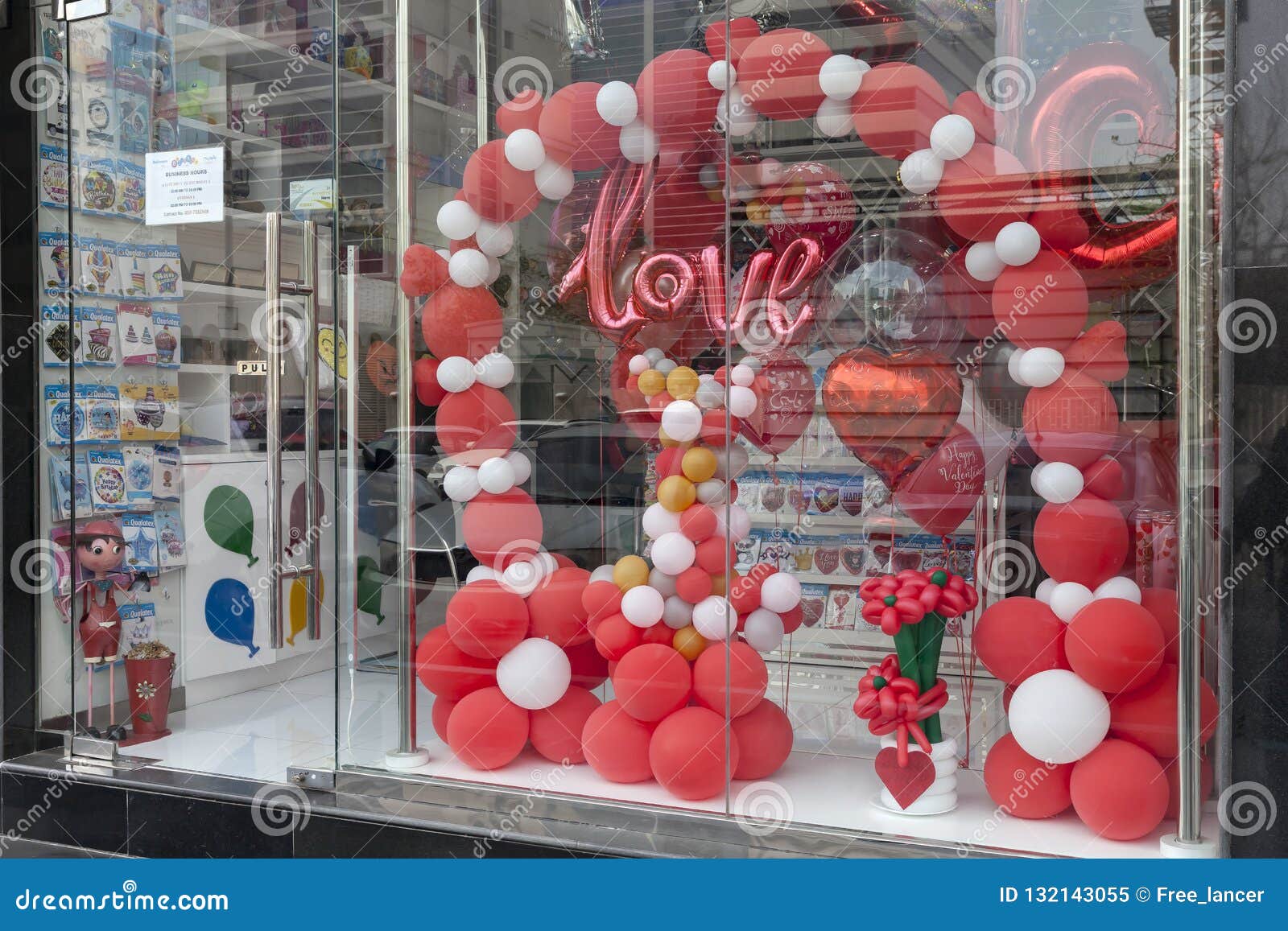 Happy Valentine’s Day Hearts Retail Shop Window Display Wall Stickers Decal A324 