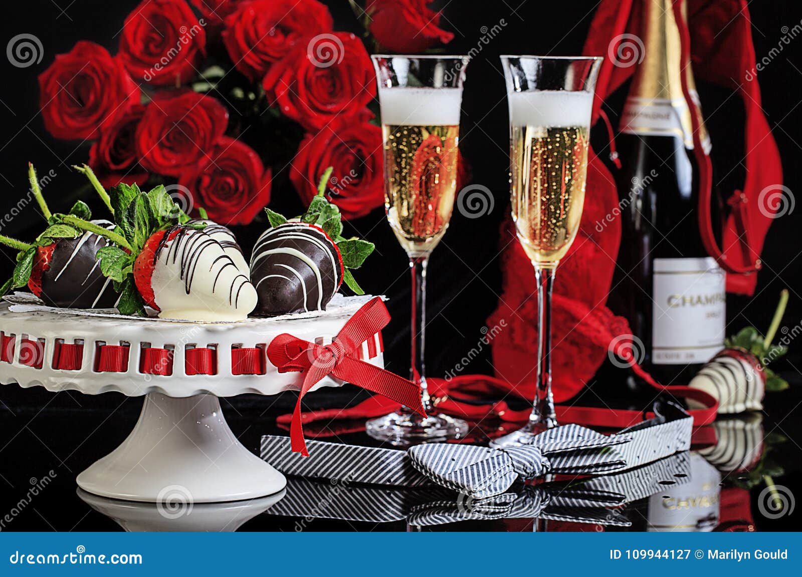 valentine champagne flutes roses lingerie