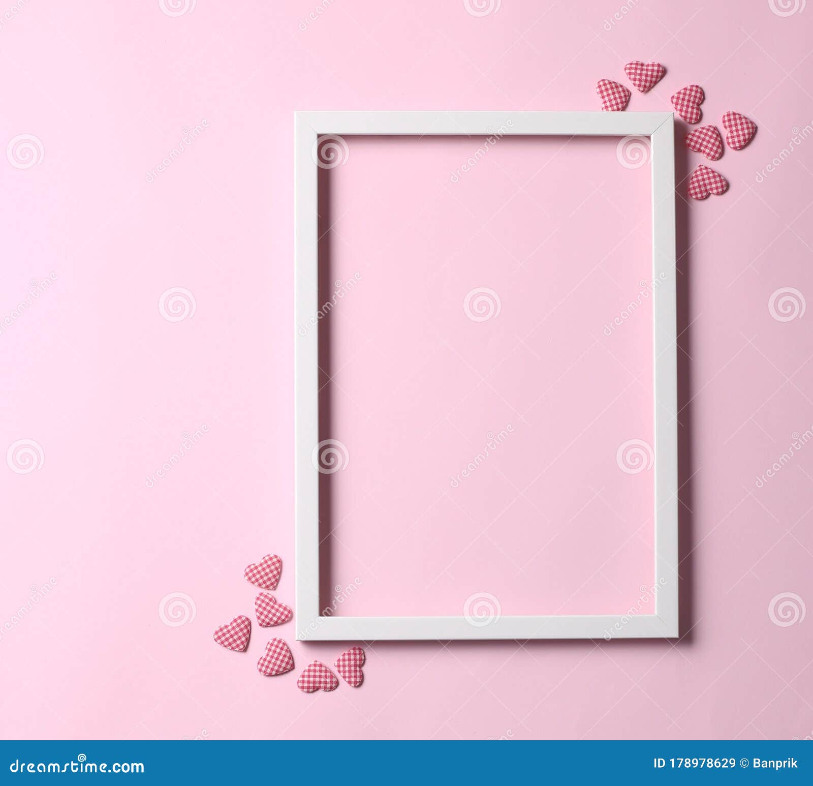 Valentine`s Day Background - Frame on Pastel Pink Background Stock Image -  Image of texture, love: 178978629
