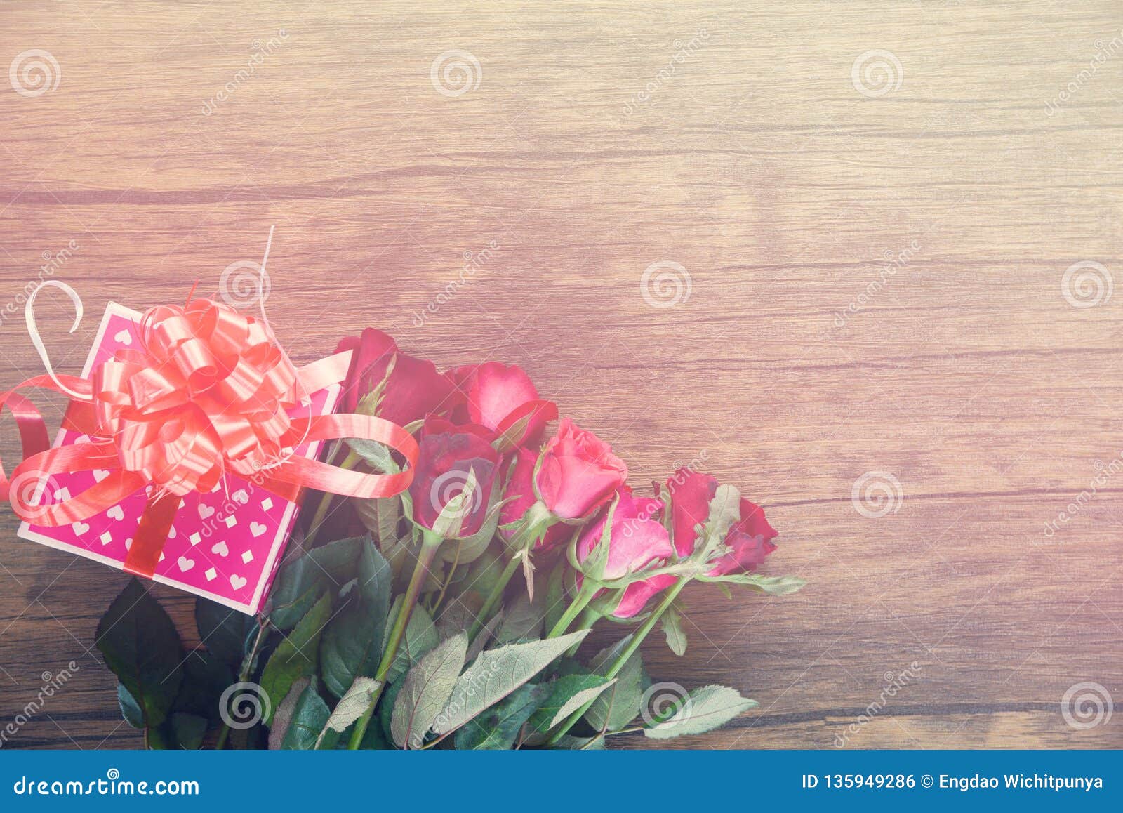 Valentines Day Gift Box Flower Love Concept Pink Gift Box with Ribbon ...
