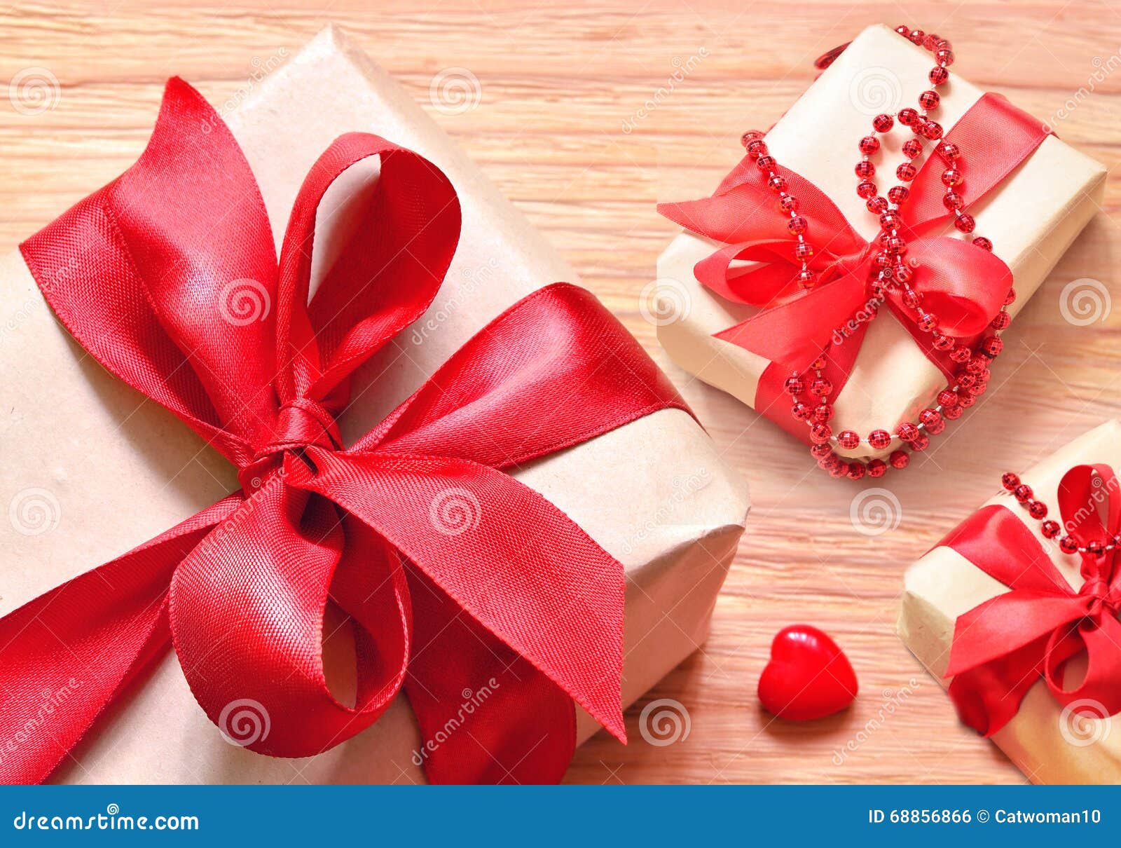 Valentines Day Toy Heart And Gift Box Stock Photo - Image of celebration, objects: 68856866