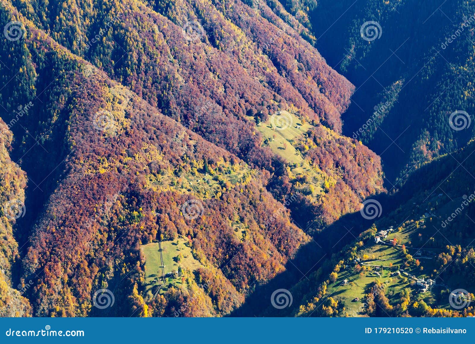 valgerola - valtellina it - view from monte rosetta