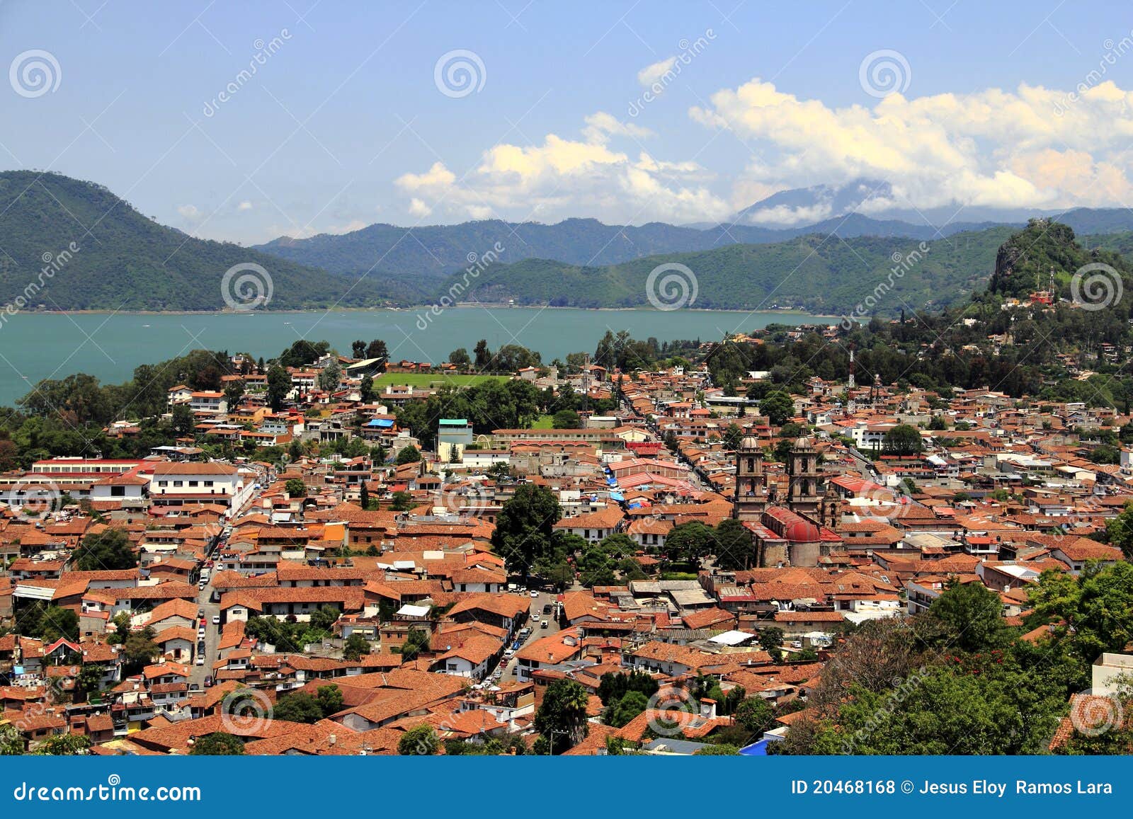 tile roofs of the city of valle de bravo, mexico i