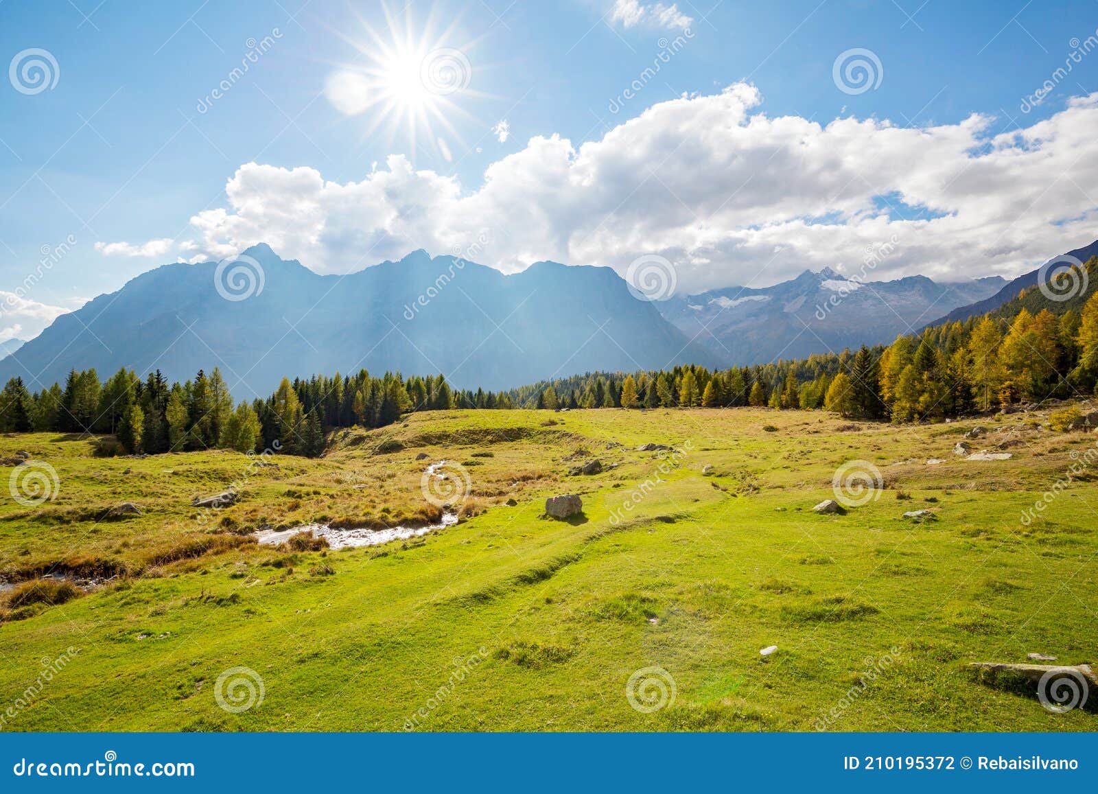 valmalenco it, aerial view of the valley from alpe entova