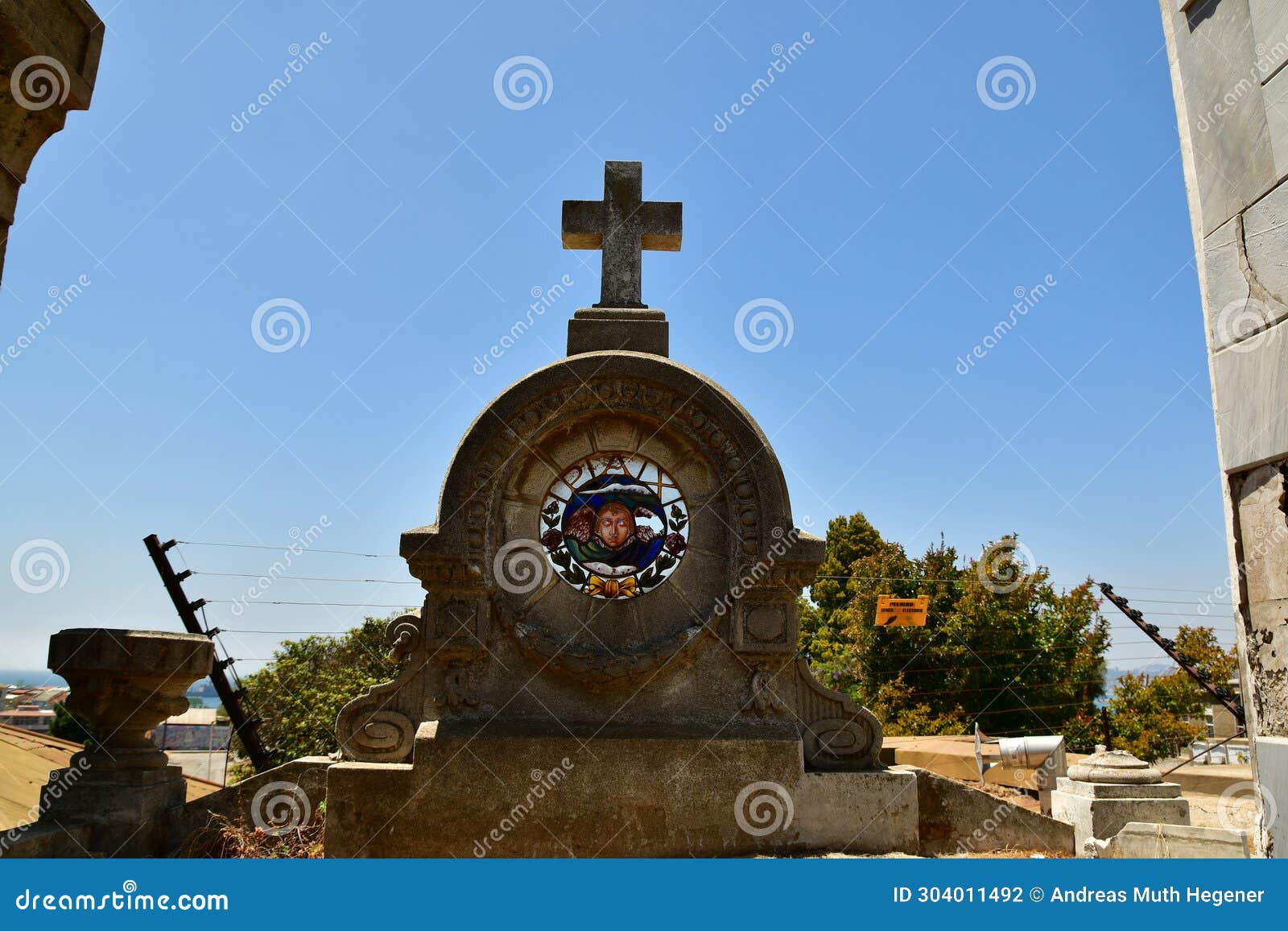 valparaiso cementerio no2 chile south america cemetery