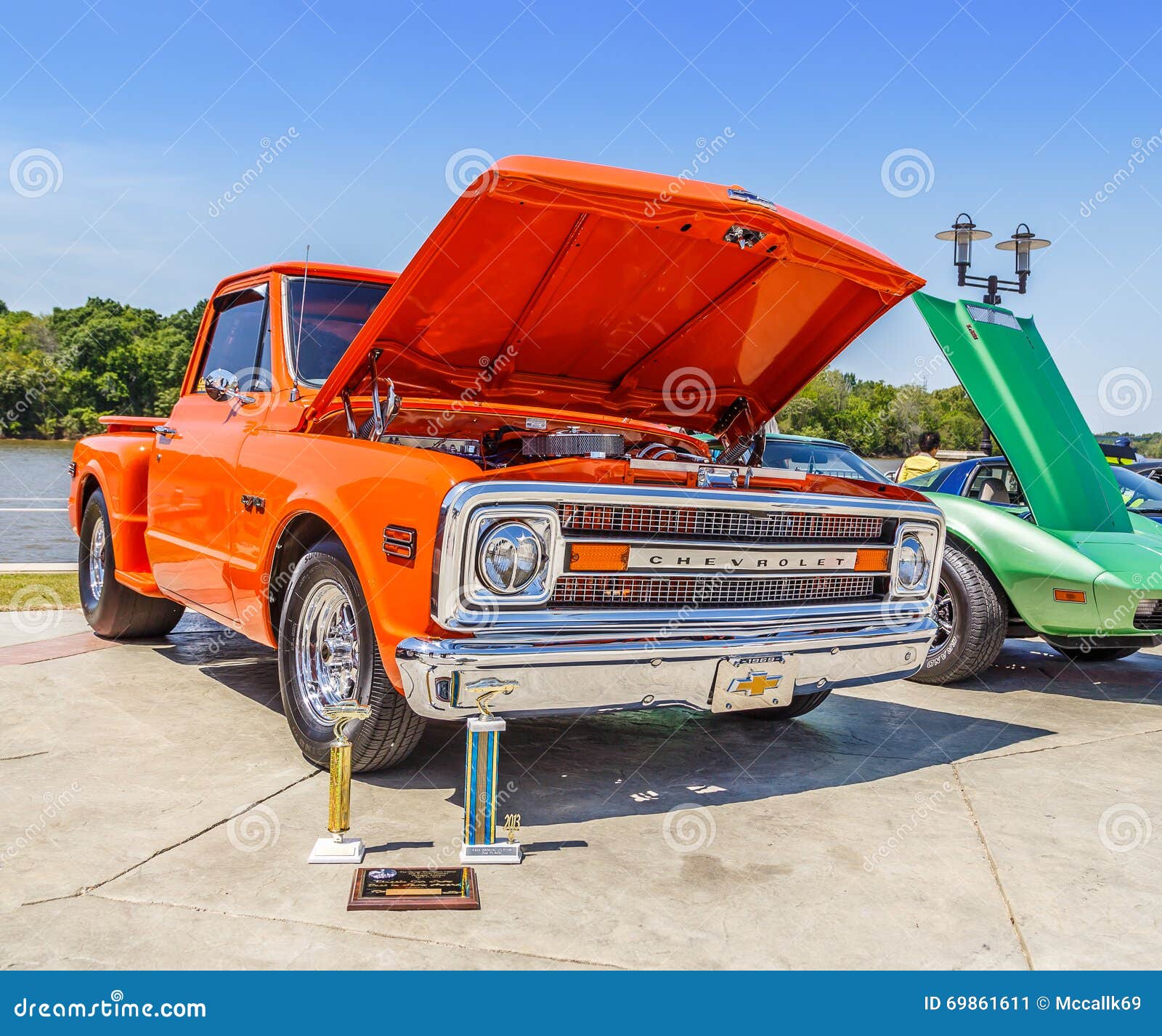 Van De Het Bedstap Van Mandarijn De Oranje 1969 Chevy C 10 Korte Zijvrachtwagen Redactionele Foto Image Of Mandarijn Vertoning Van De Het Bedstap Van Mandarijn De Oranje 1969 Chevy C 10 Korte Zijvrachtwagen Redactionele Foto Image Of Mandarijn Vertoning