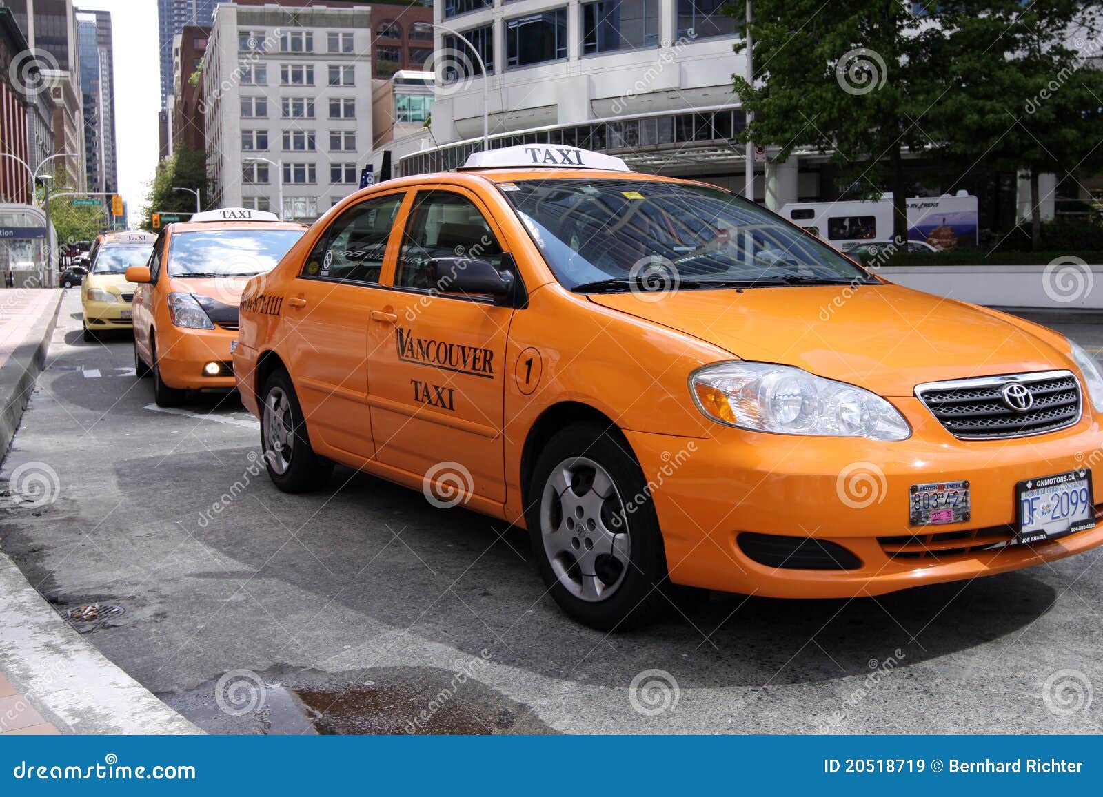 Vancouver Taxi editorial stock image. Image of taxi, world 20518719