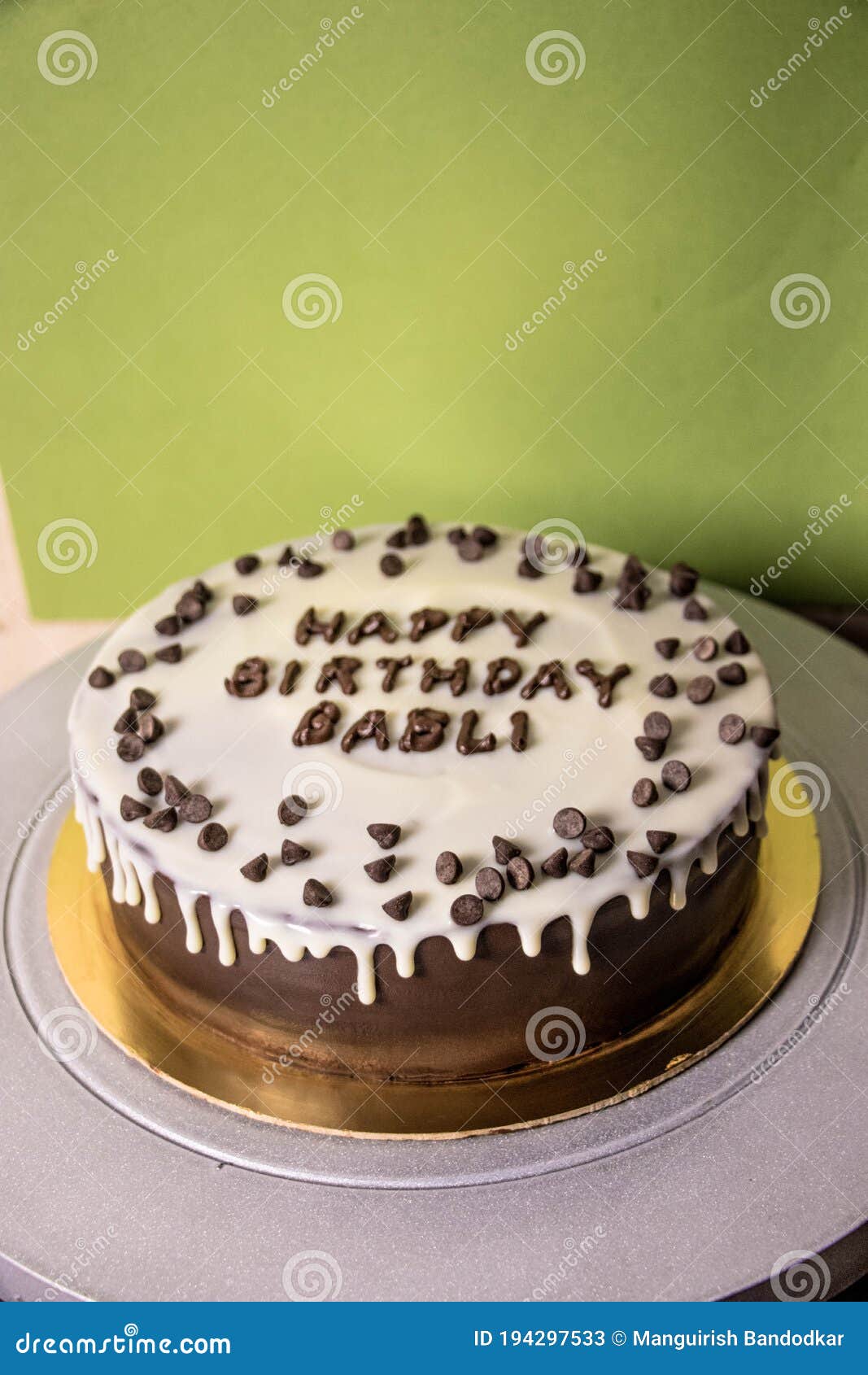 Vanilla Chocolate Chip Birthday Cake Stock Image - Image of indian ...