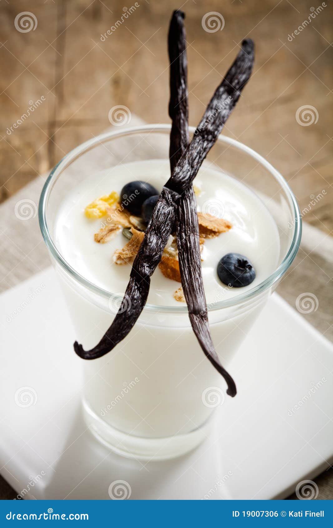 Vanilla yogurt stock photo. Image of freshness, crunchy 19007306