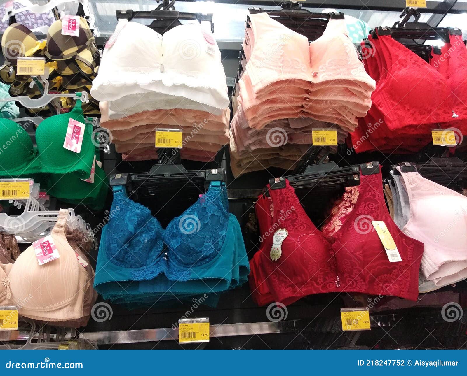 Various Color, Sizes and Design of Bra Displayed for the Customer in the  Mall. Editorial Photography - Image of displayed, lingerie: 218247752
