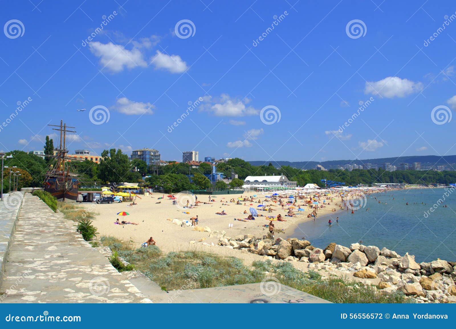 Varna beach,Bulgaria editorial photography. Image of people - 56556572