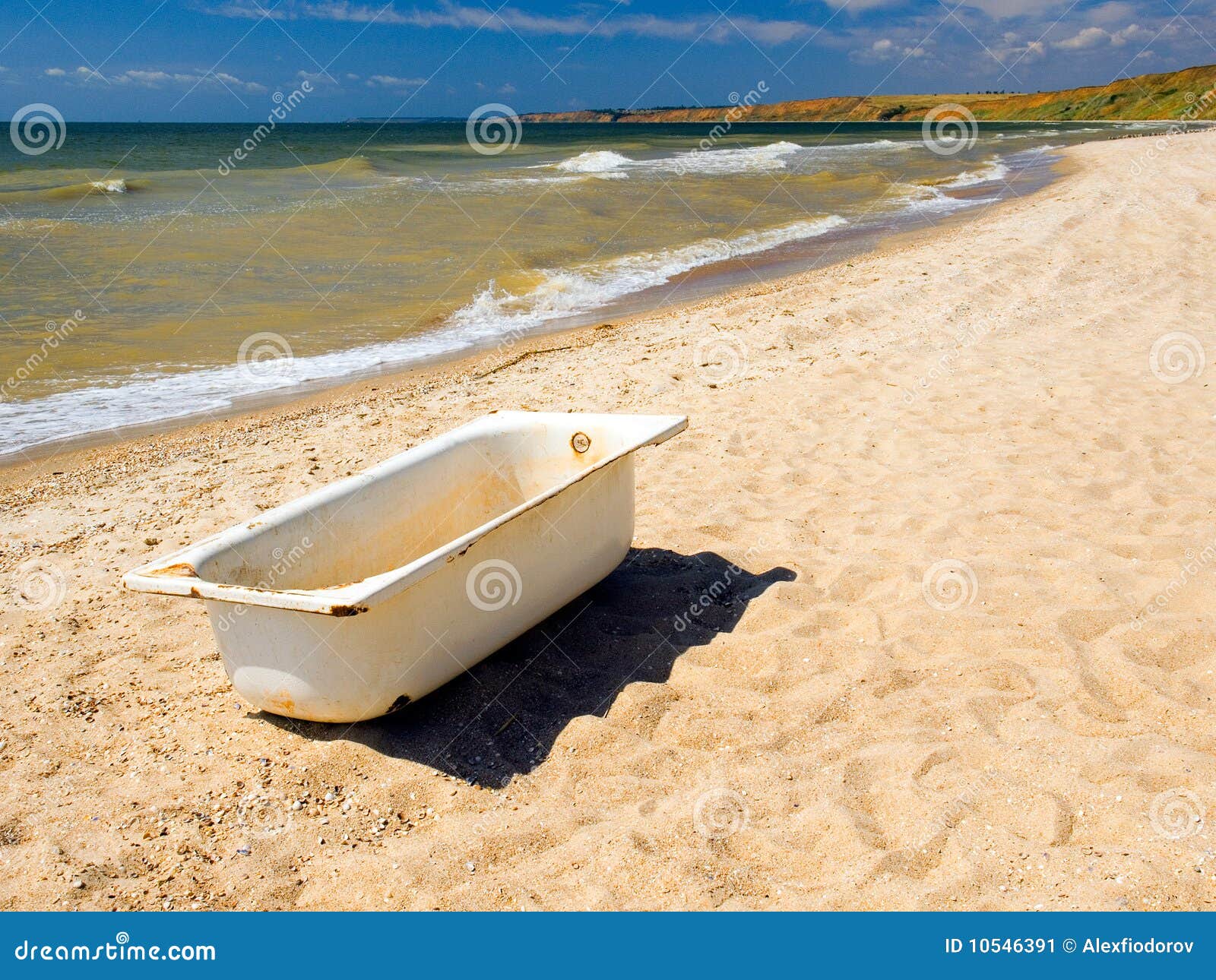 Vecchia vasca da bagno foto stock – 73 vecchia vasca da bagno ...