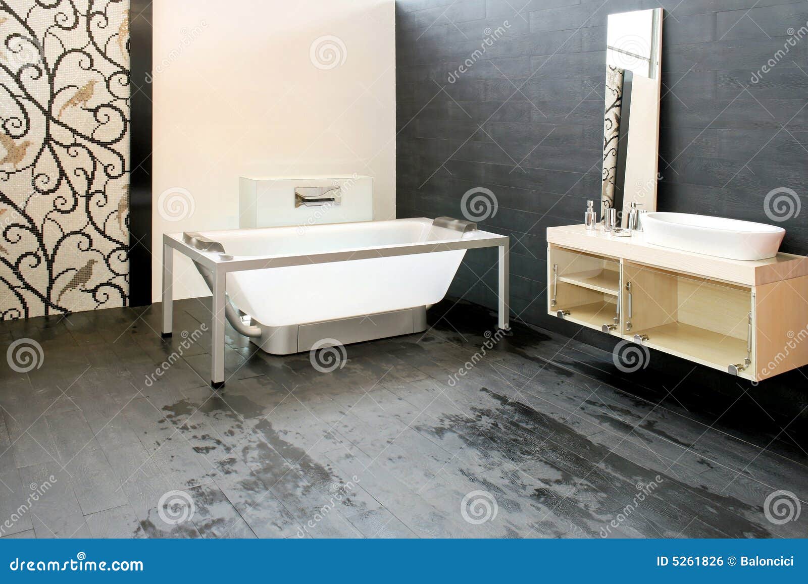 Vasca da bagno in vetro: alcuni esempi per box doccia. paraschizzi ...