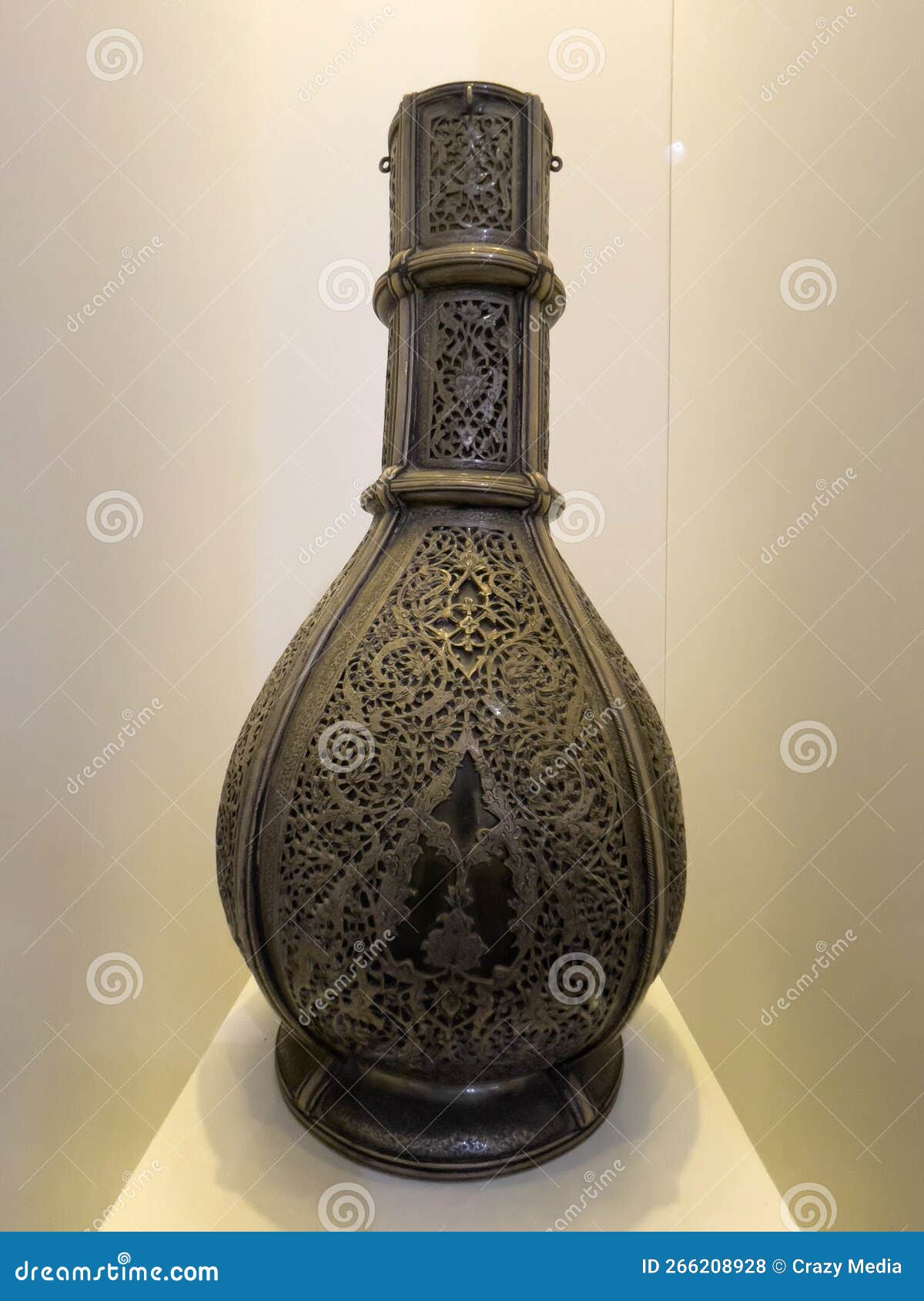 vase with antique value high quality workmanship