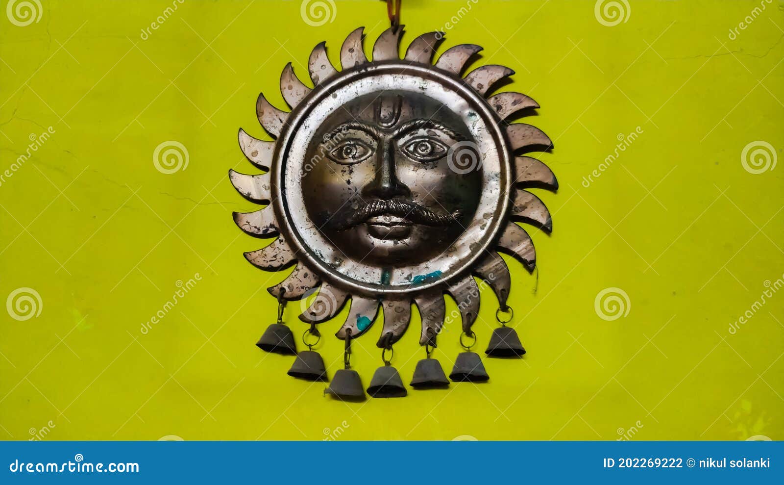 Vastu Sun Brass Wall Hanging with Vaastu Surya Deva Yantra Green ...