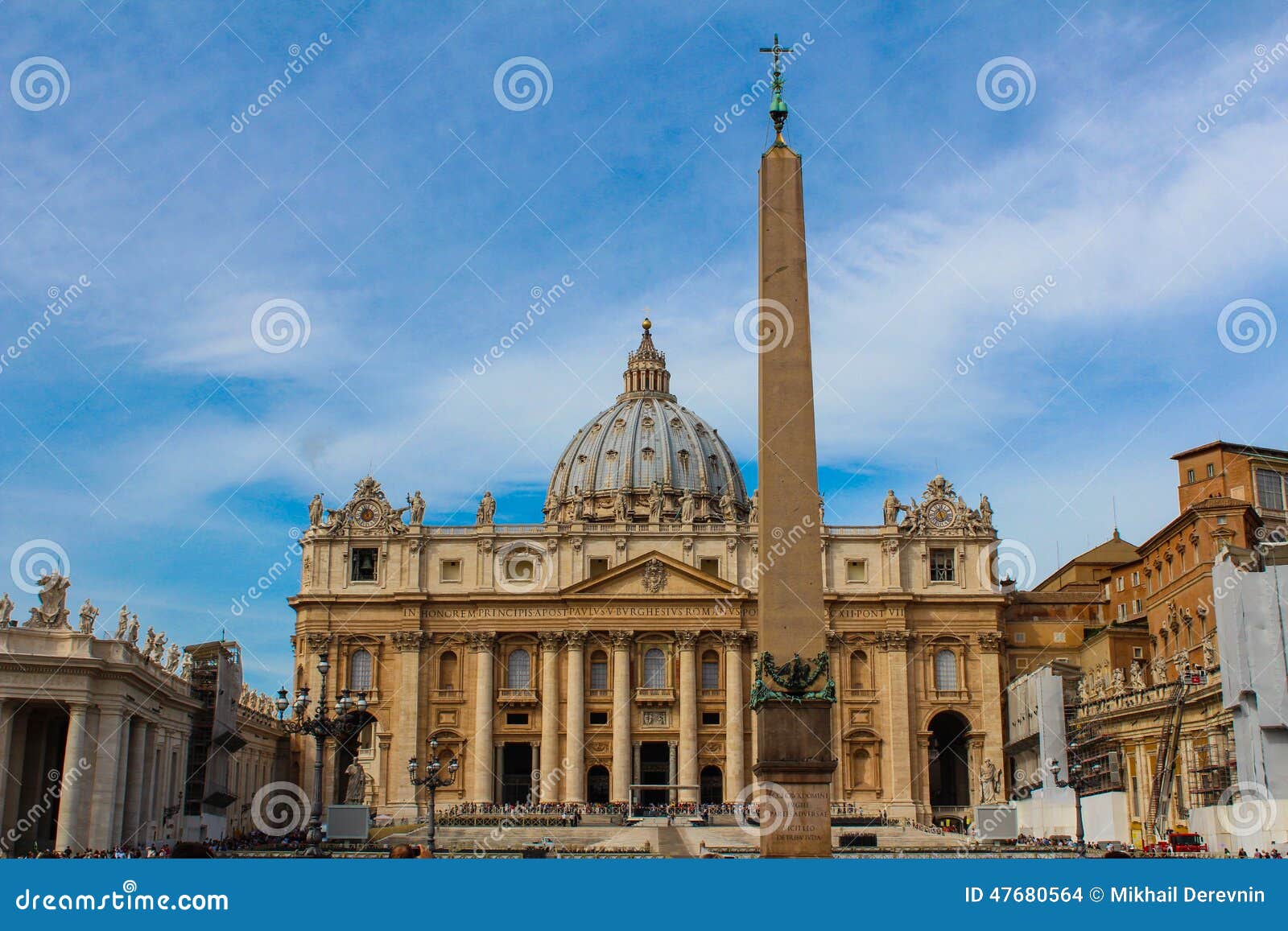 Vatican Quadrado de Peter de Saint. Vatican O quadrado de St Peter está entre a maioria de locais populares da peregrinação para os católicos romanos