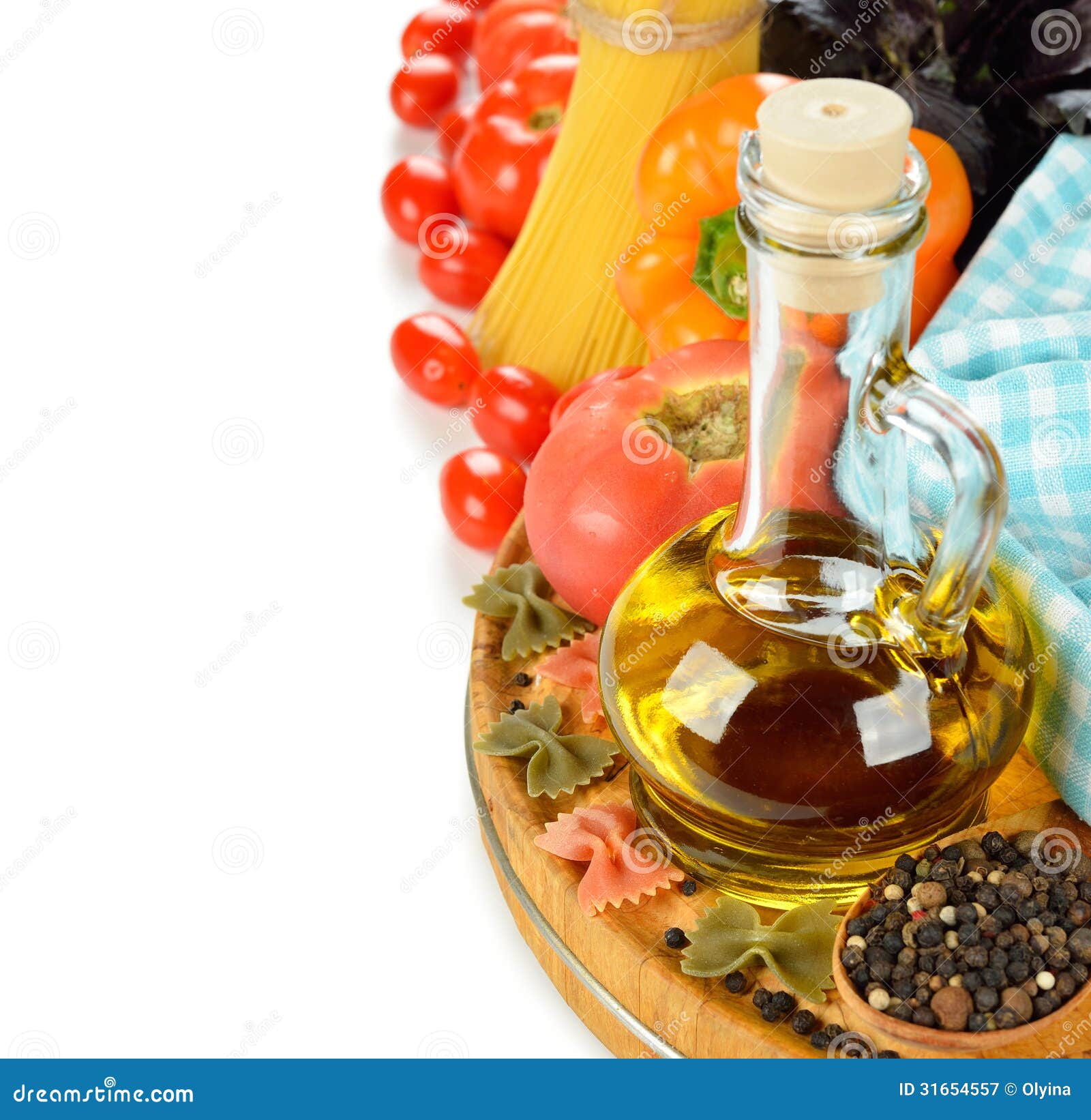 Vegetables, Pasta and Olive Oil Stock Image Image of diet, food 31654557