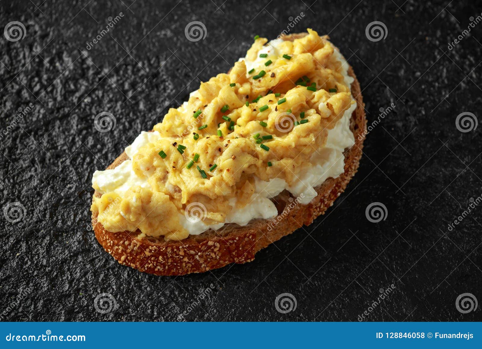 Vegetarian Healthy Bread Toasts With Cottage Cheese Scrambled