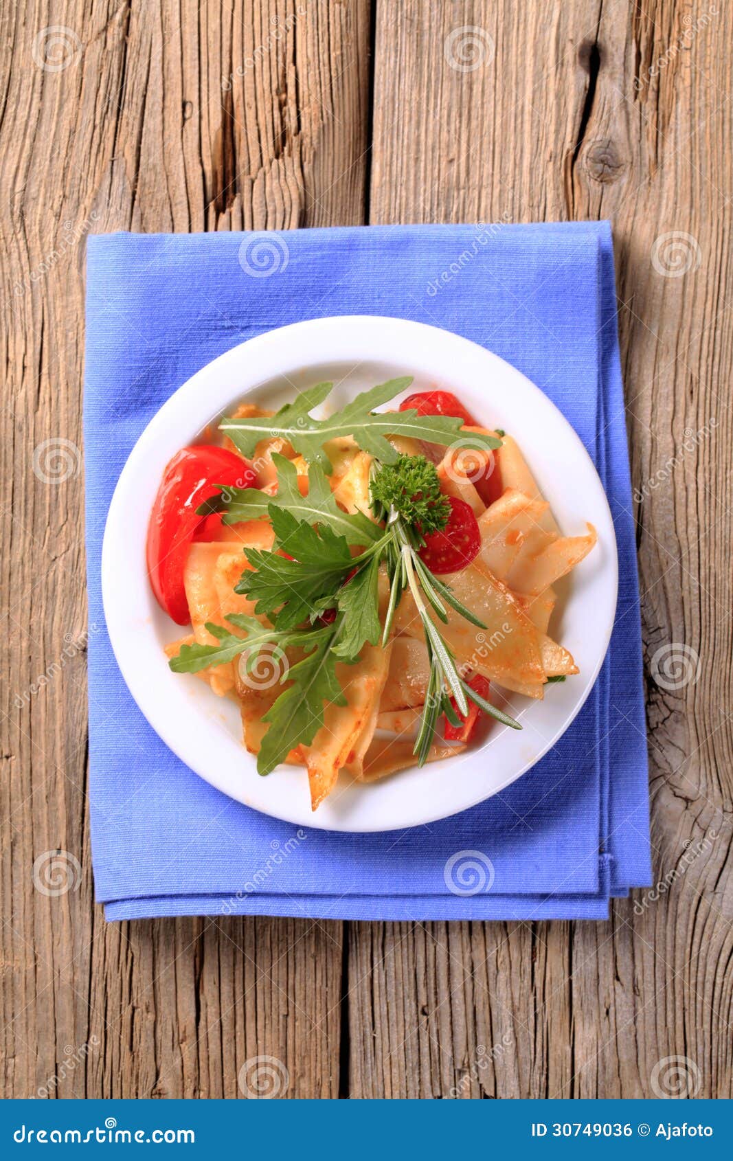 Vegetarian pasta dish stock photo. Image of wood, parsley - 30749036
