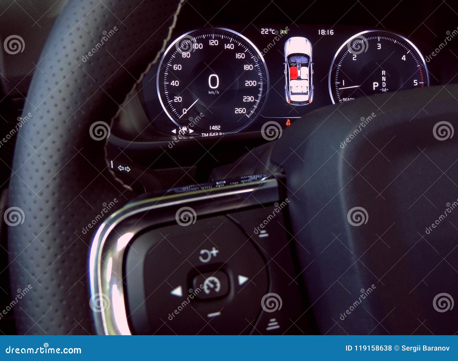 Vehicle Dashboard and Interface of Cruise Control on the Steering Wheel