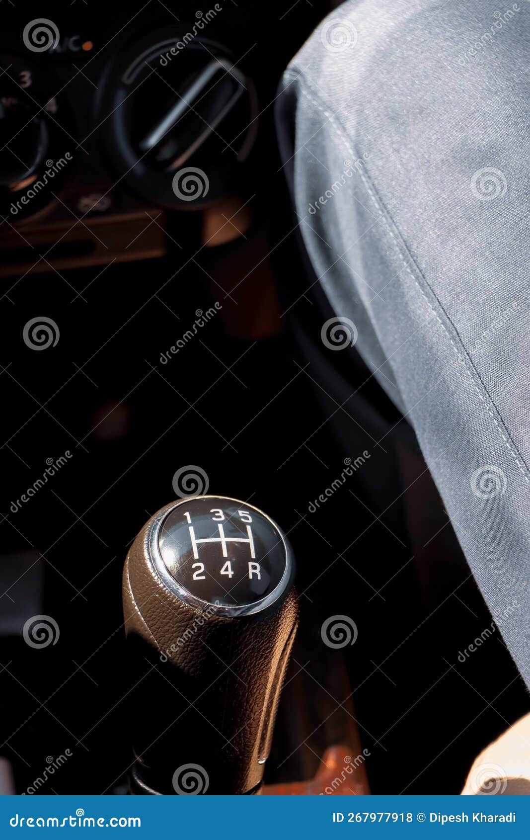 Vehicle Gear System , 16 Gear in Car Stock Photo Image of four, hand