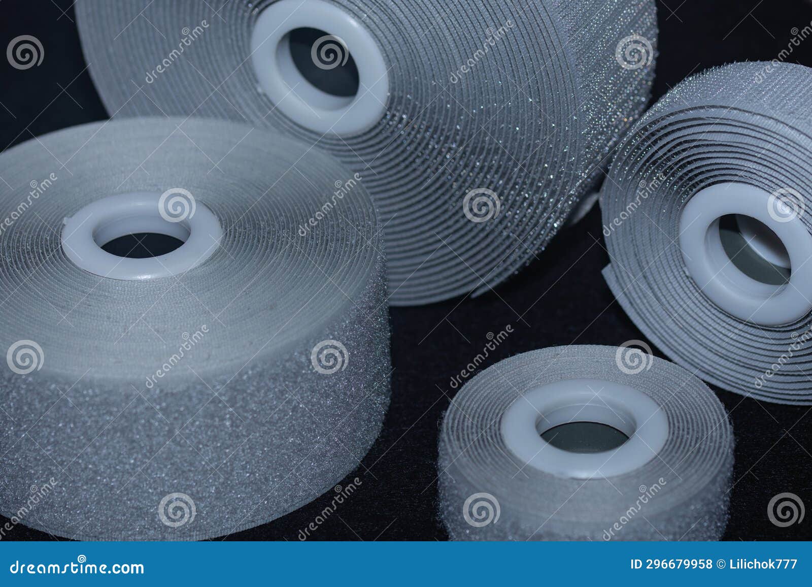 Velcro for Clothes and Other Accessories of Different Widths for Sewing