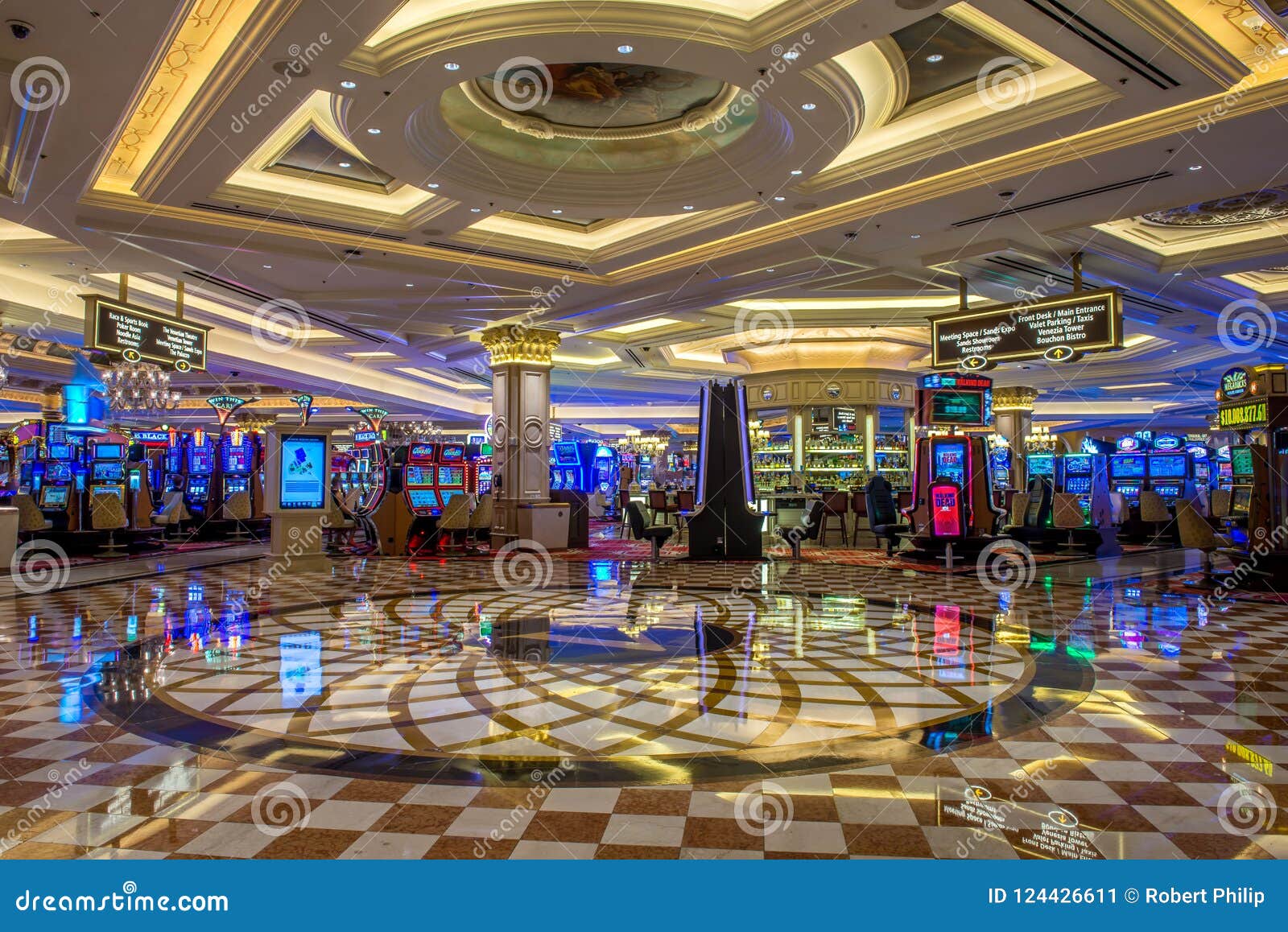 The Venetian Hotel And Casino Entryway To The Casino Editorial