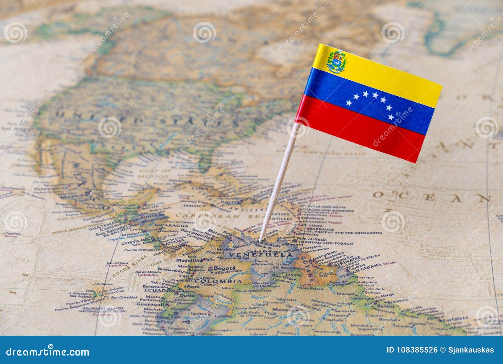 venezuela flag pin on map