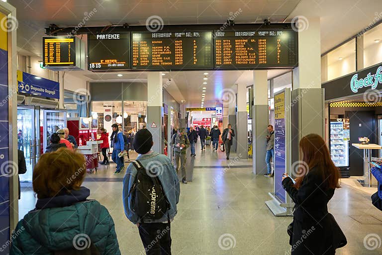 Venezia Mestre Railway Station Editorial Stock Photo Image of timetable, people 160238013