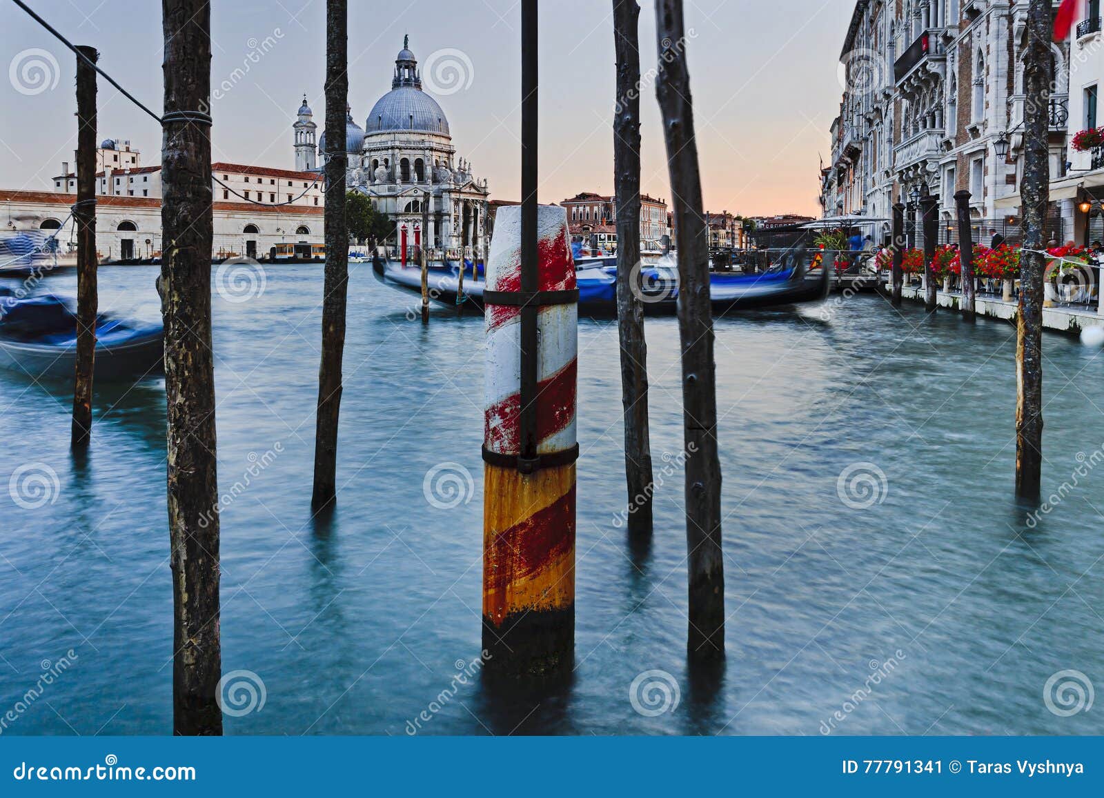 Venise Santa Maria Gondola Poles Low Image Stock Image Du