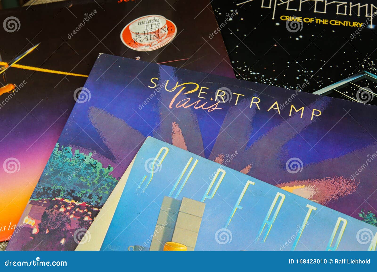 Ver Las Portadas De Los Discos De Vinilo De Supertramp Con álbum En Vivo De  París Imagen editorial - Imagen de grupo, rollo: 168423010