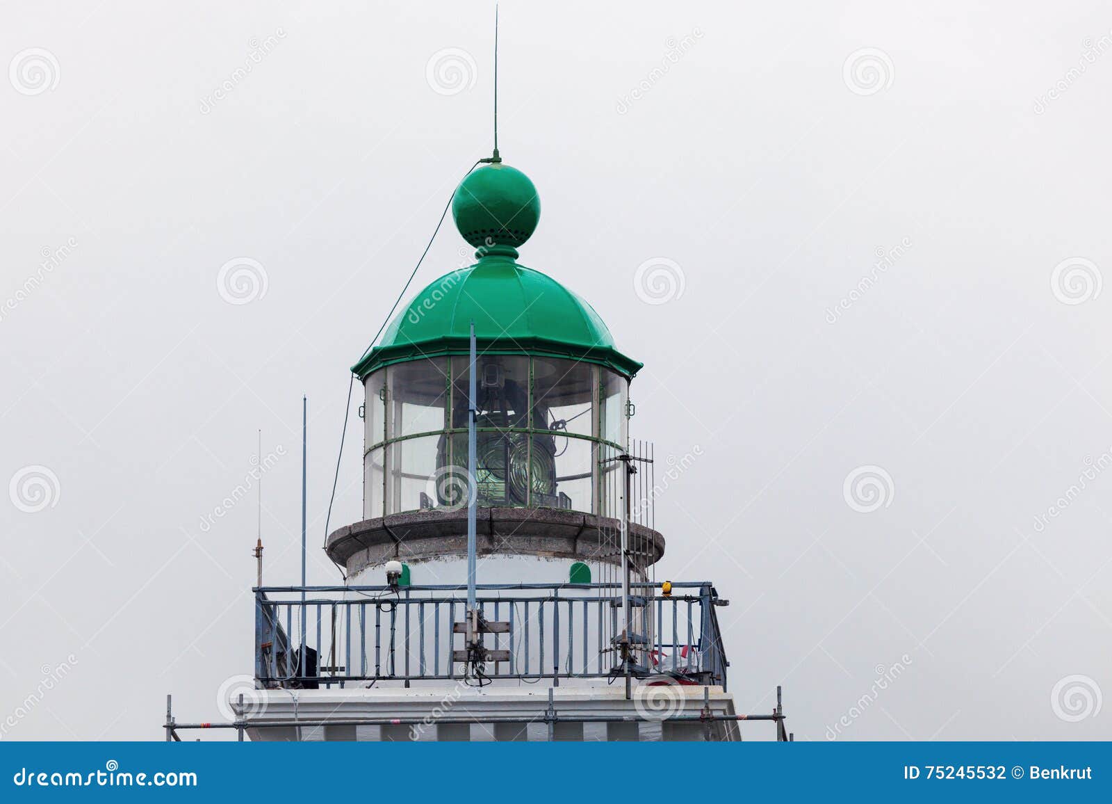 ver sur mer lighthouse