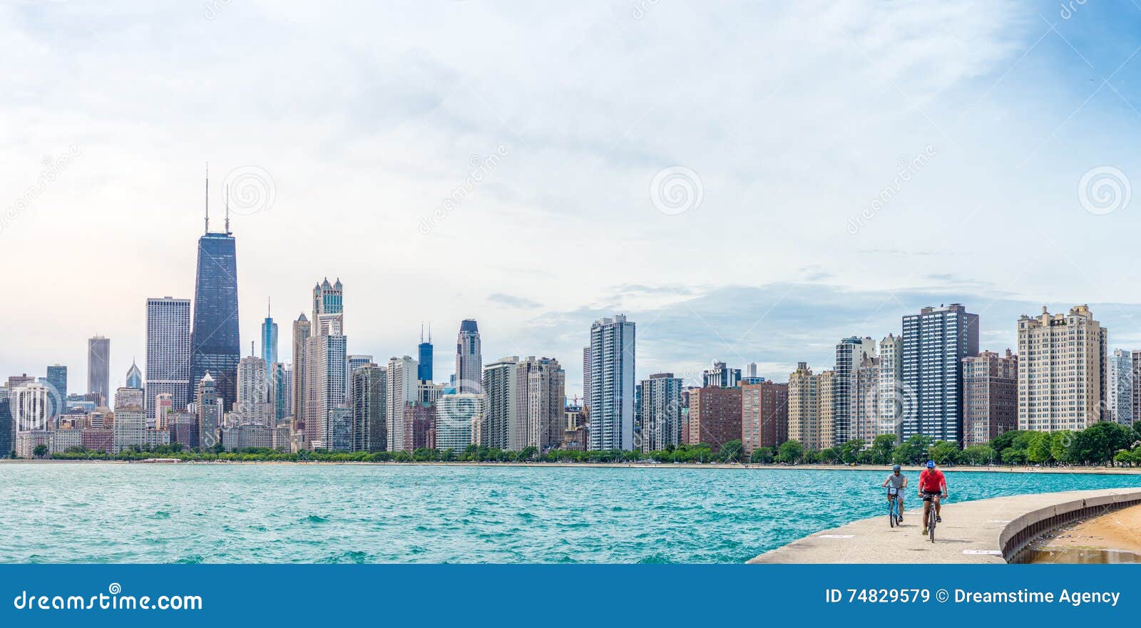 Verano en Chicago imagen de archivo editorial. Imagen de claro 74829579