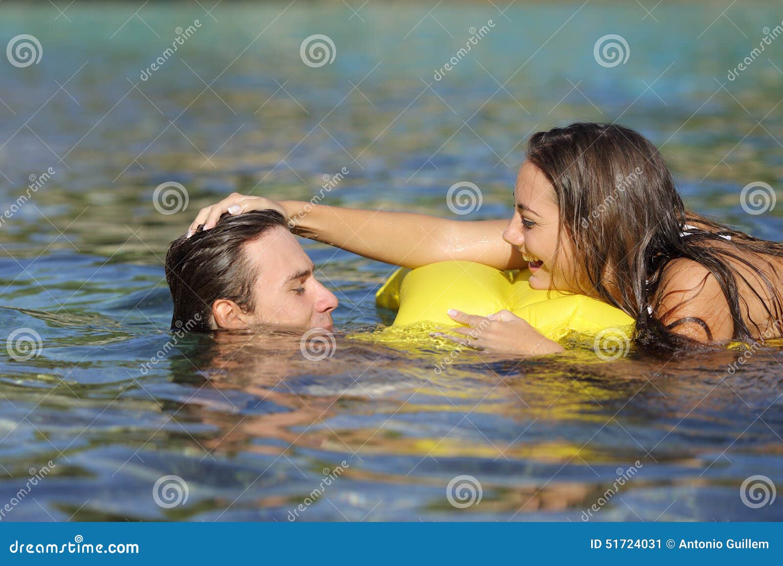 Flirten am strand spiel