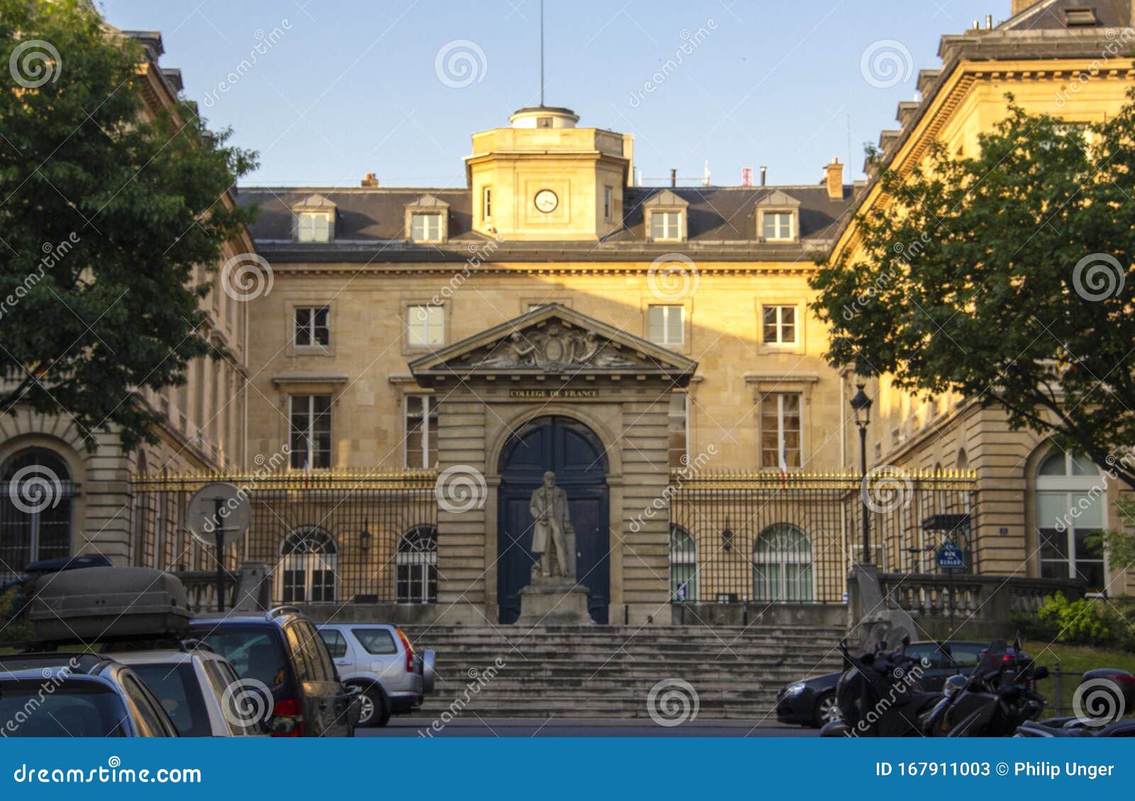 Verklaring Voor College De France Paris Stock Afbeelding - Afbeelding bestaande uit frankrijk ...