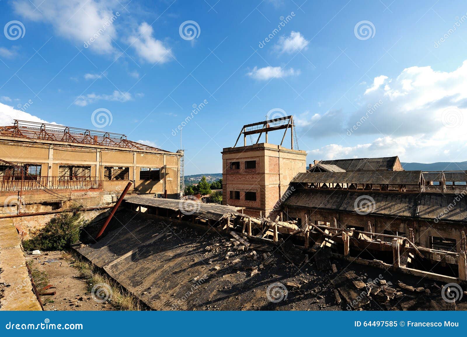 Verlassenes Bergwerk In Iglesias Sardinien Stockbild Bild Von Bergbau Ologie