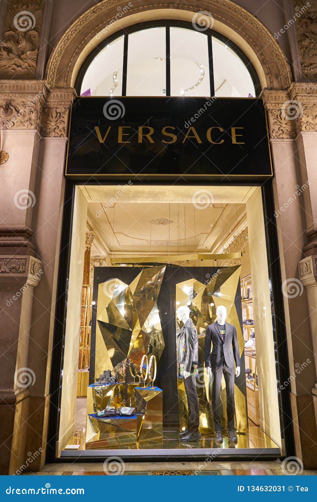 Versace shop editorial photo. Image of elegance, design - 134632031