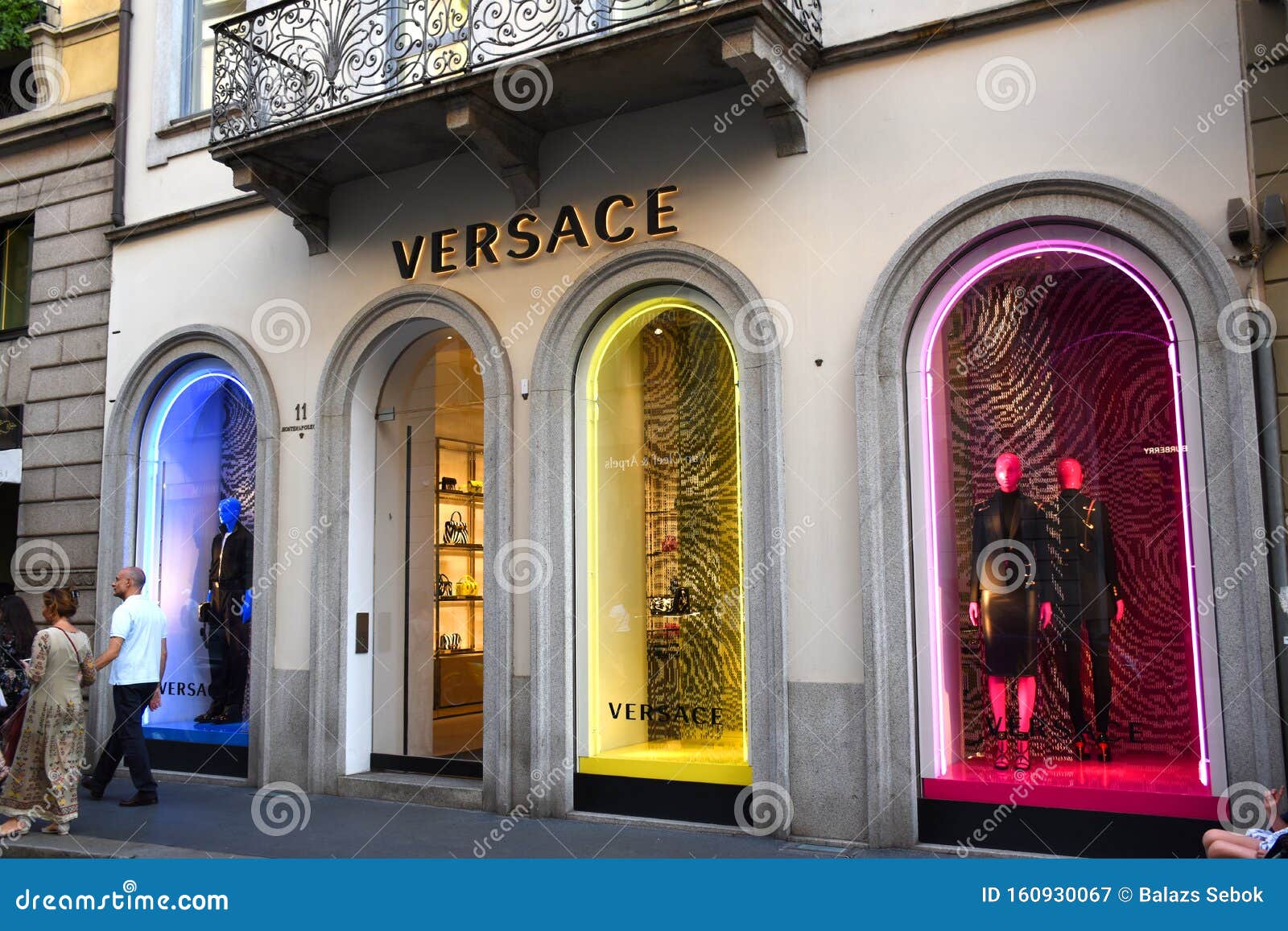 Versace Store Facade and Displays in the Fashion District of Milan ...