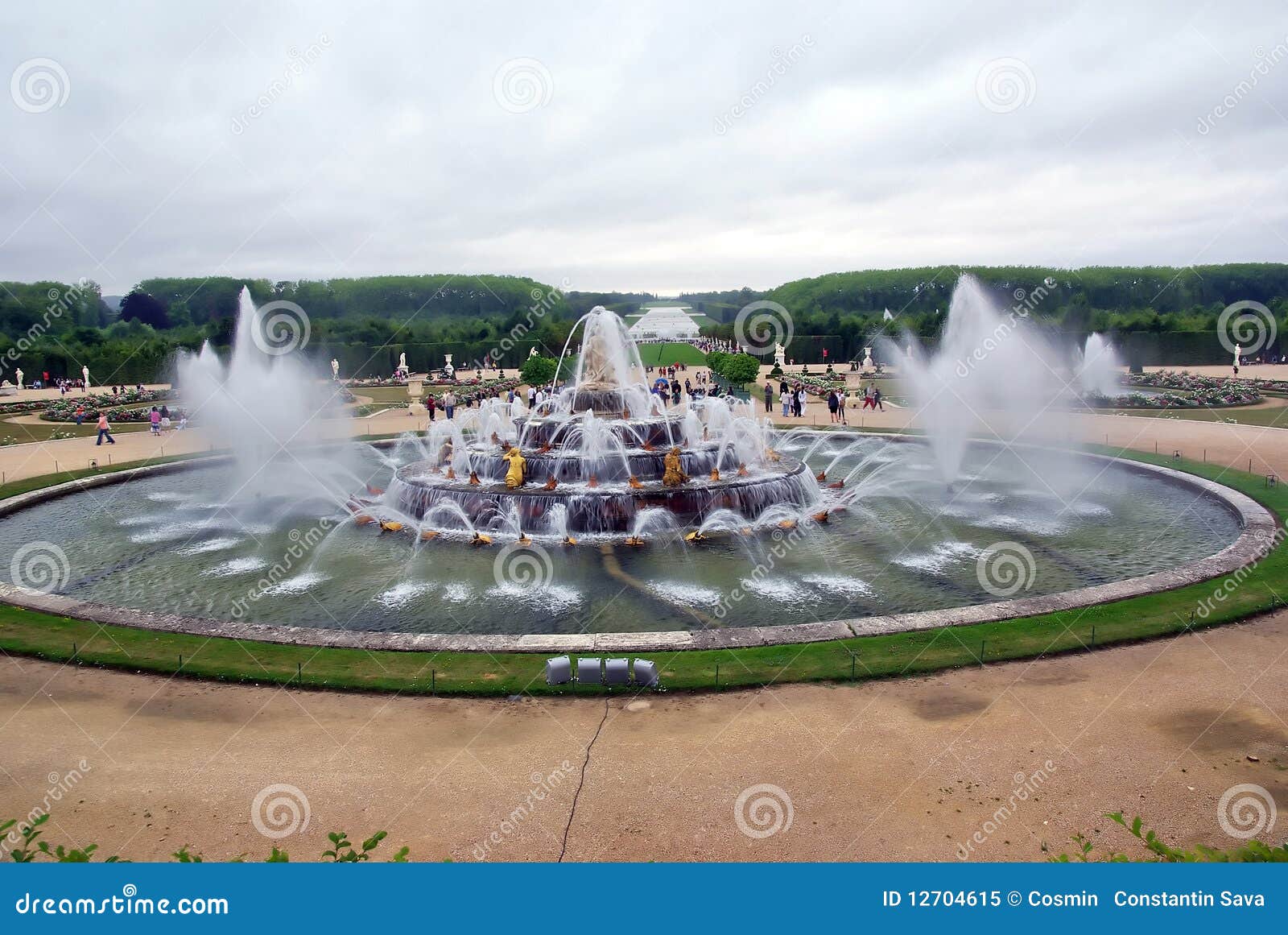 Versailles fountain stock image. Image of architecture 12704615