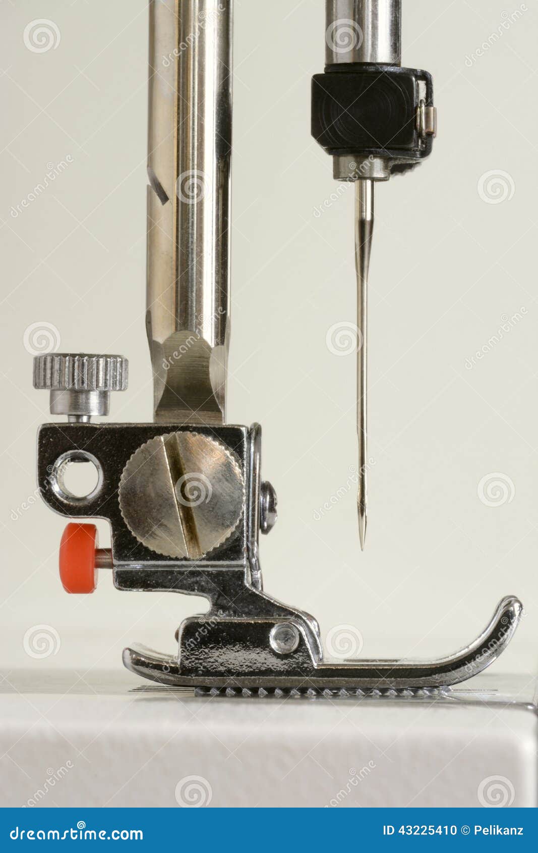 Vertical Close Up Of Sewing Machine Head And Needl Stock Photo - Image