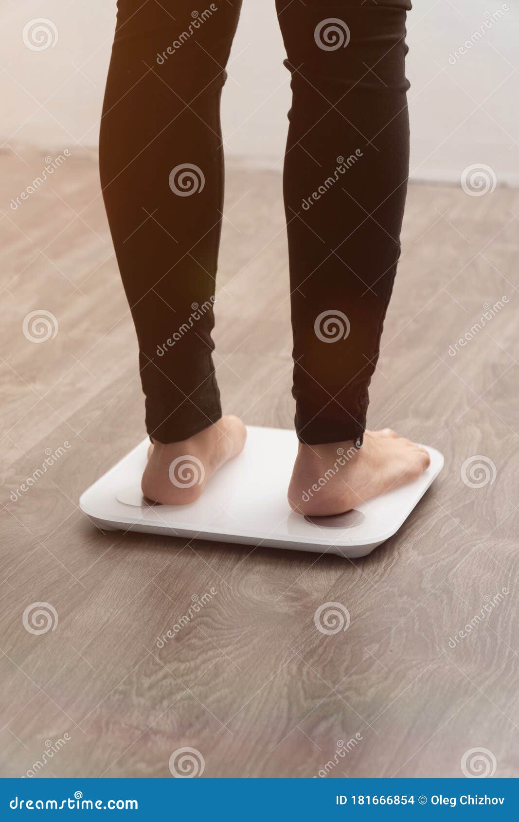 Vertical Photo Bare Feet in Black Leggings on Scales on Light Background  Back View. Summer Season Weight Loss Concept Stock Photo - Image of  landing, excess: 181666854