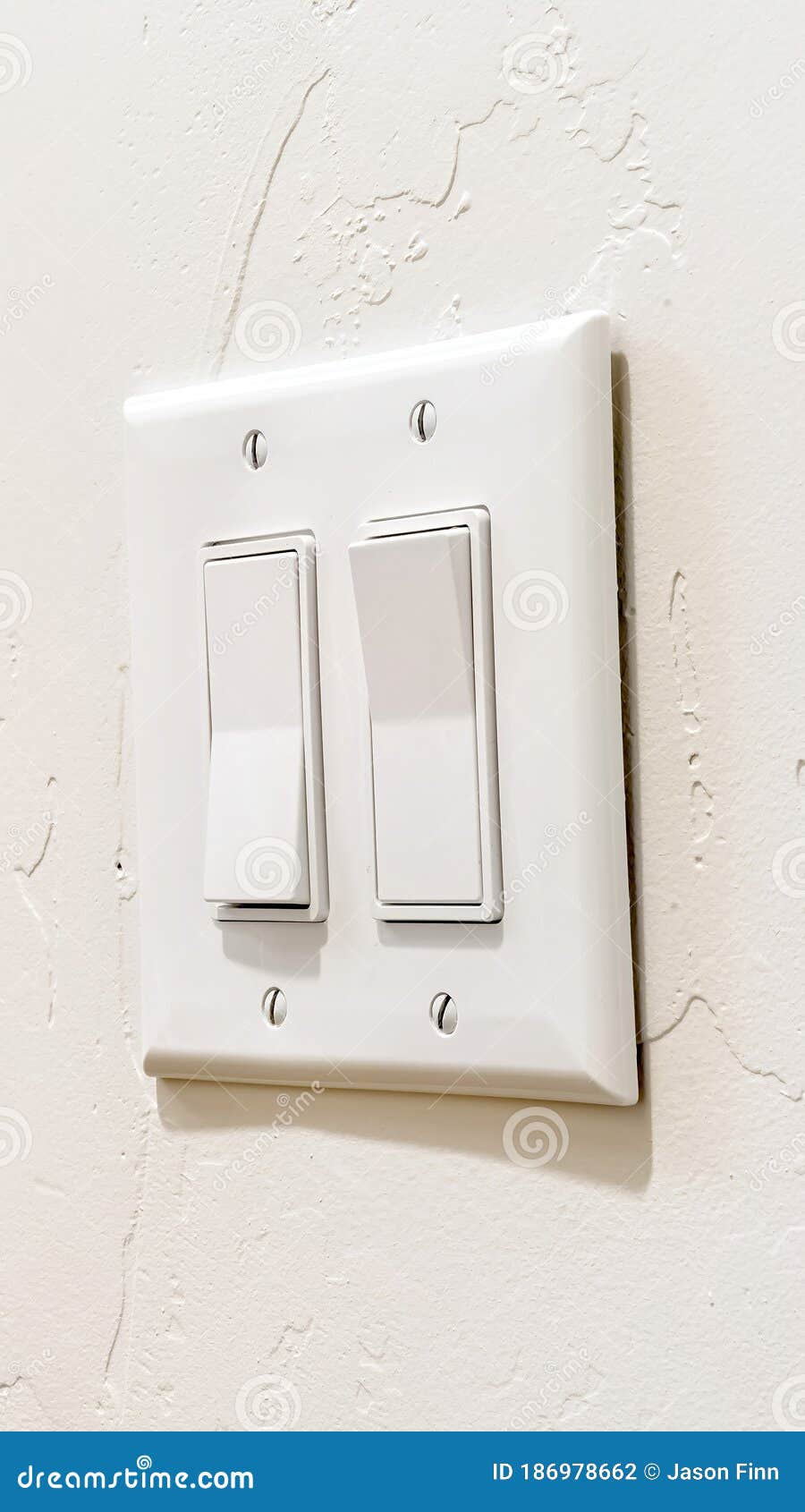 Vertical Wall Mounted Electrical Rocker Light Switch with Multiple Flat