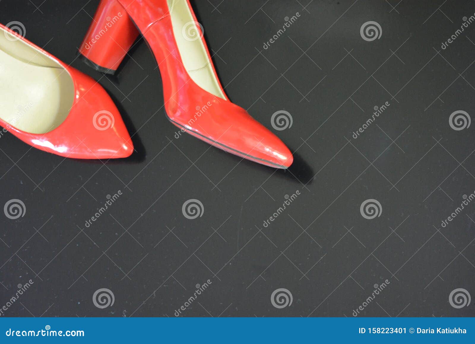 bright red shoes womens