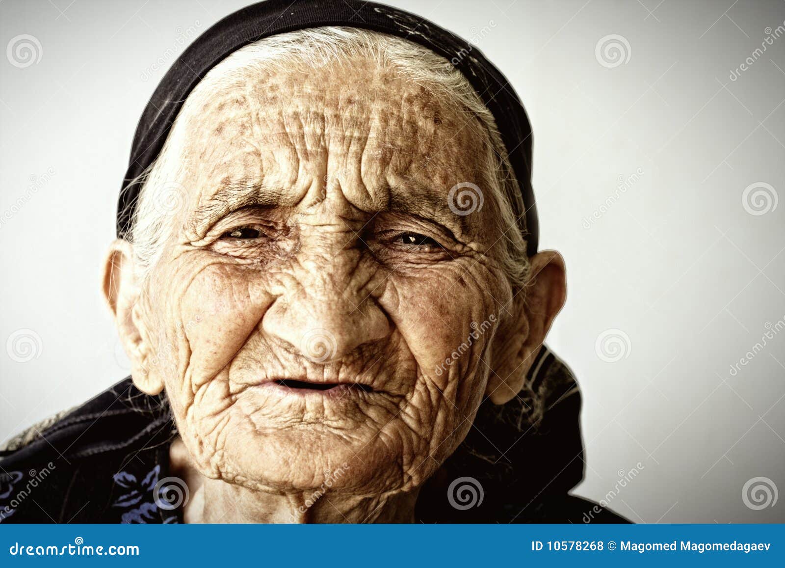 very old woman face